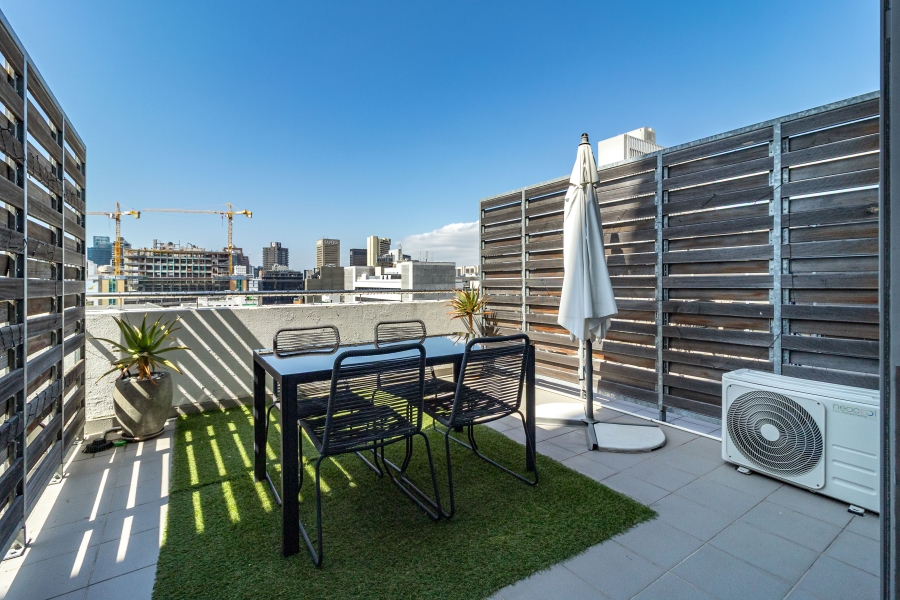 1 Bedroom Property for Sale in Cape Town City Centre Western Cape